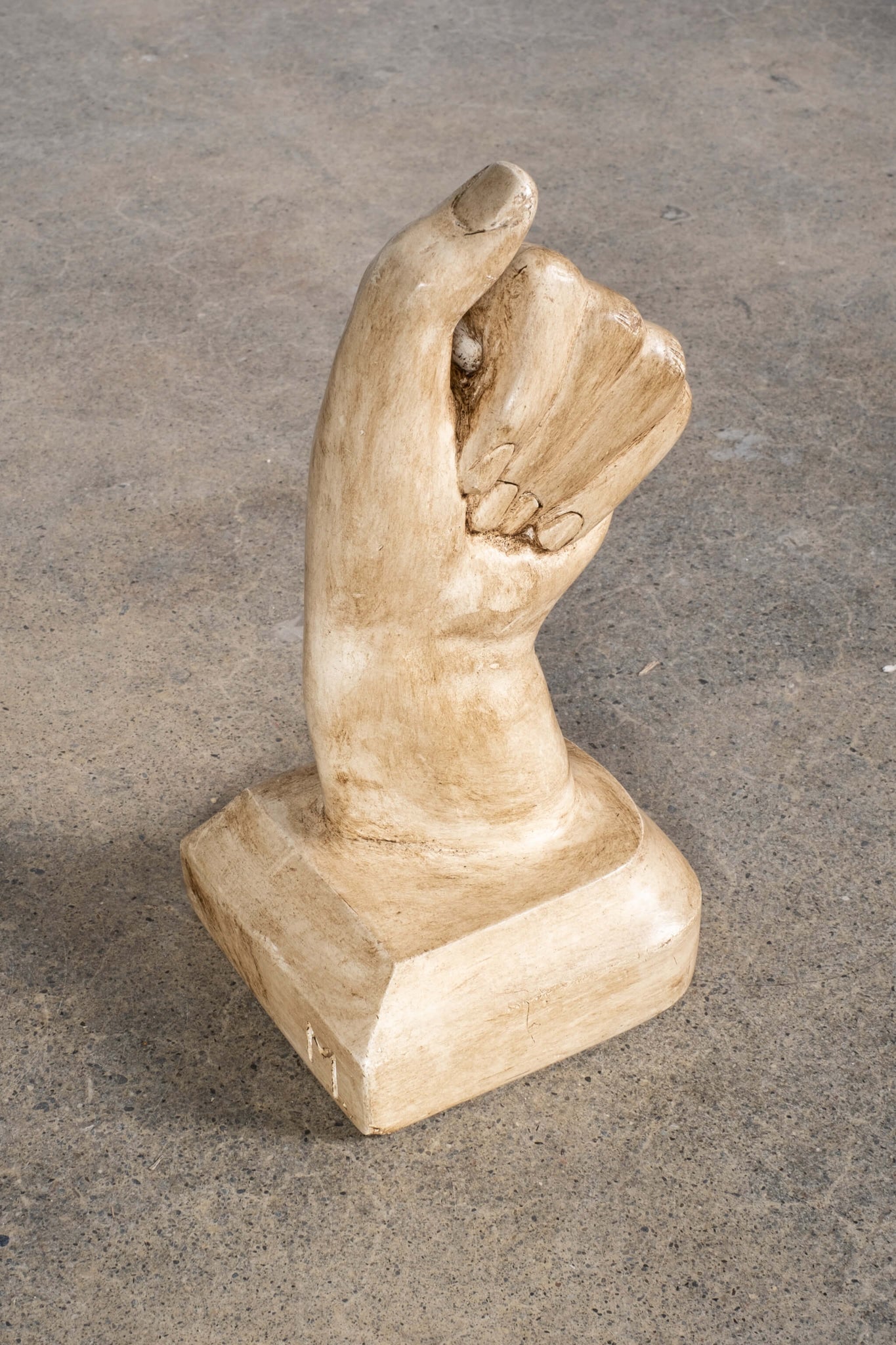 Stone Hand – Bonne Choice