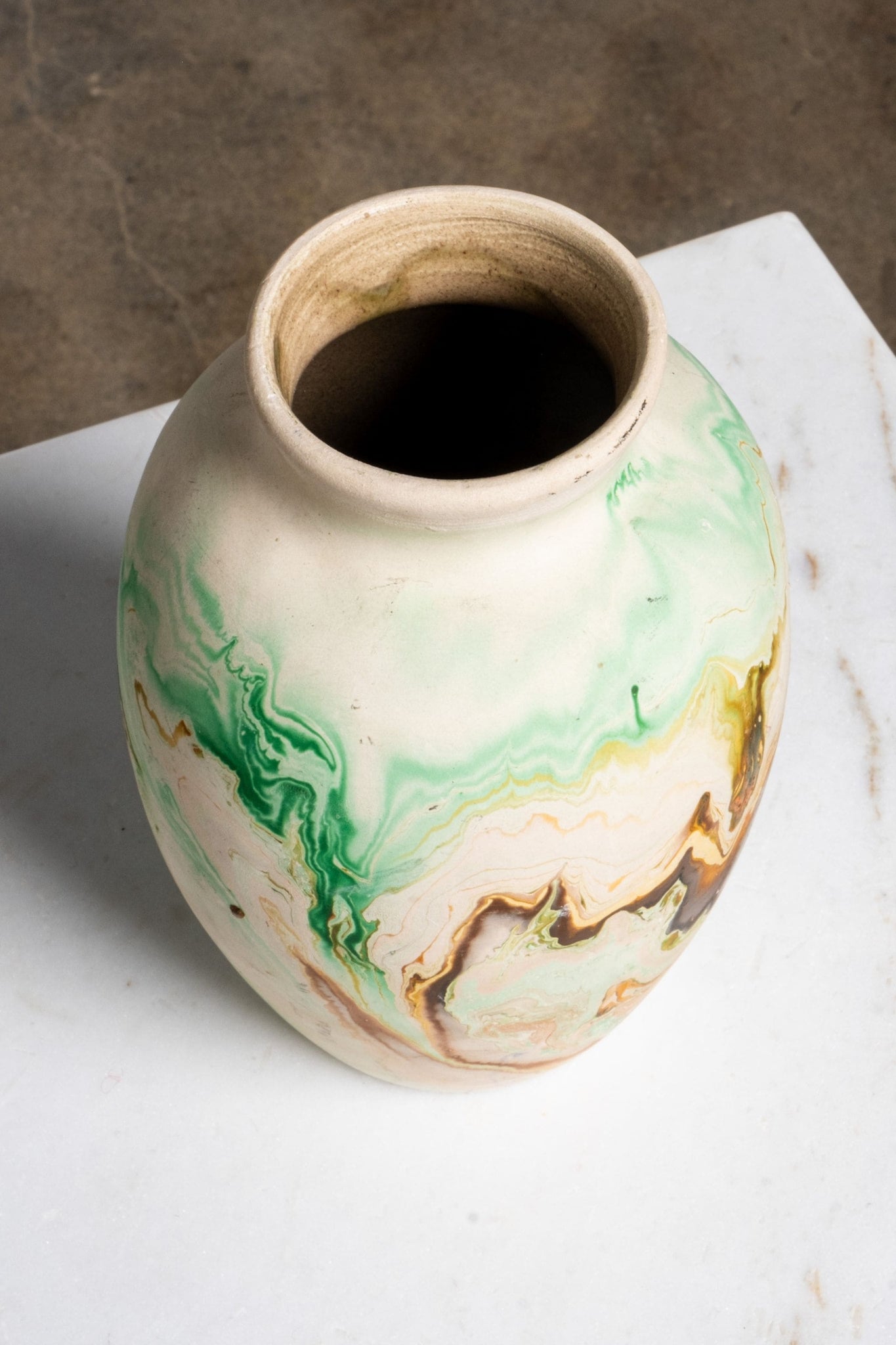 Vintage Swirl Pottery Vessel, Marbled Green | Bonne Choice