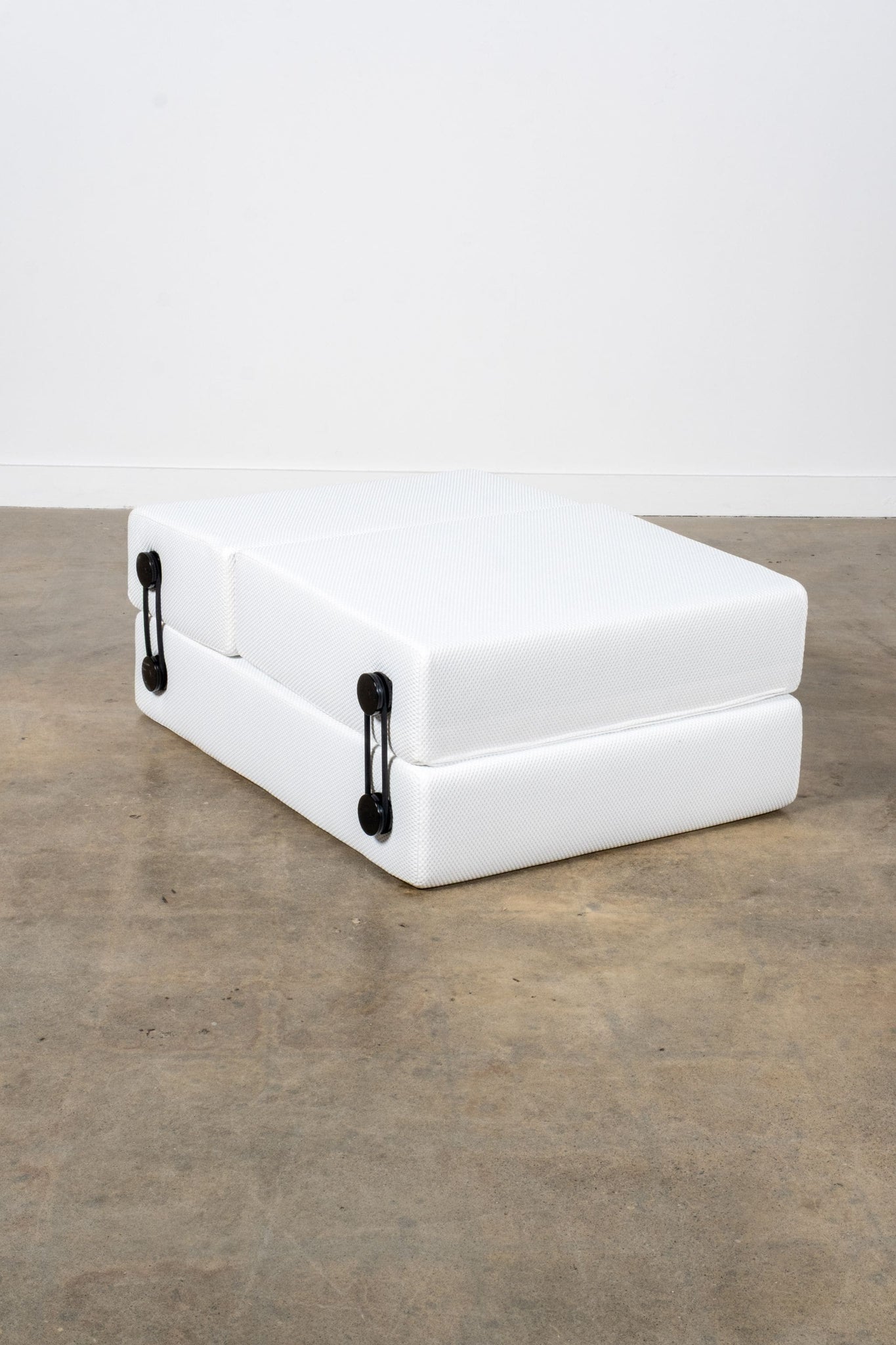 Kartell Trix Sofa by Piero Lissoni | Bonne Choice