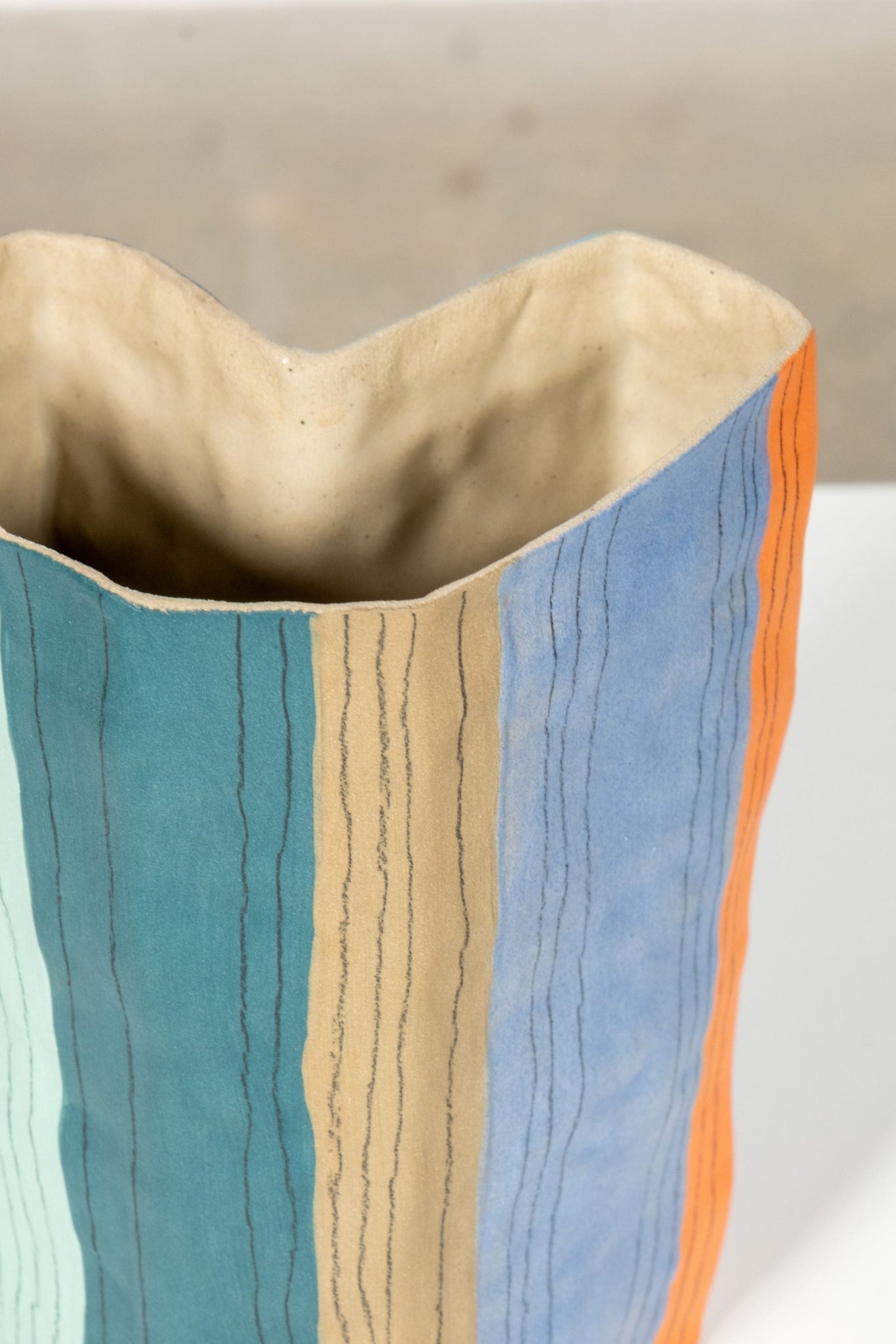 Vase Claire - Medium, No. 2 Valérie Gutton | Bonne Choice