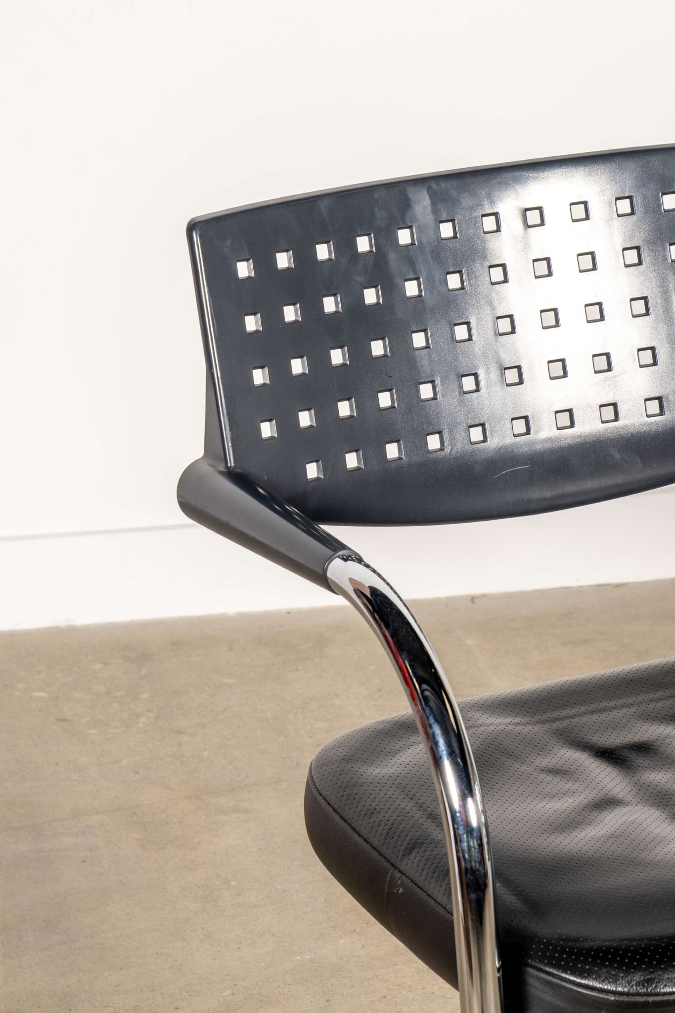 Pair of Visavis Chairs