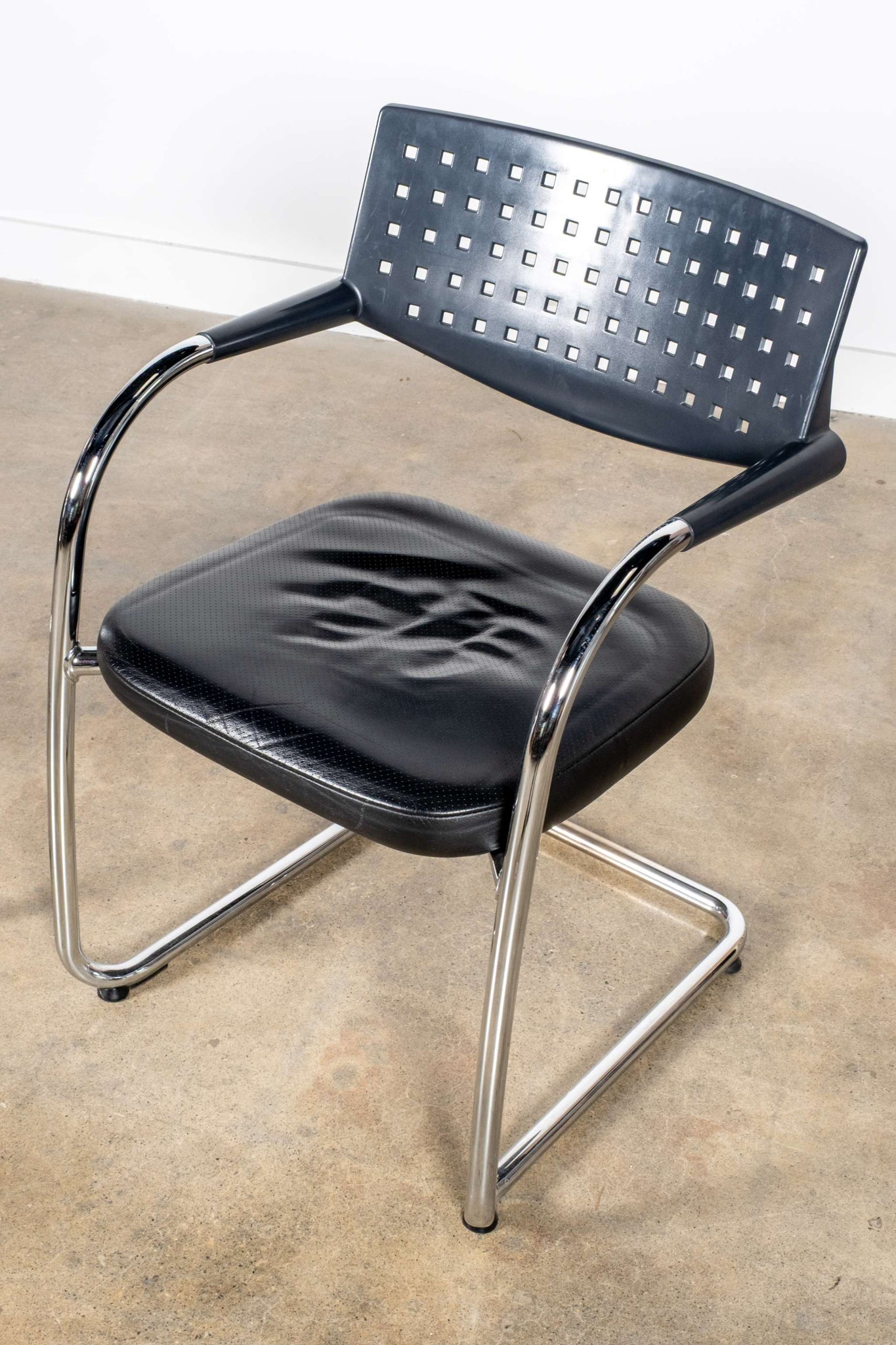 Pair of Visavis Chairs