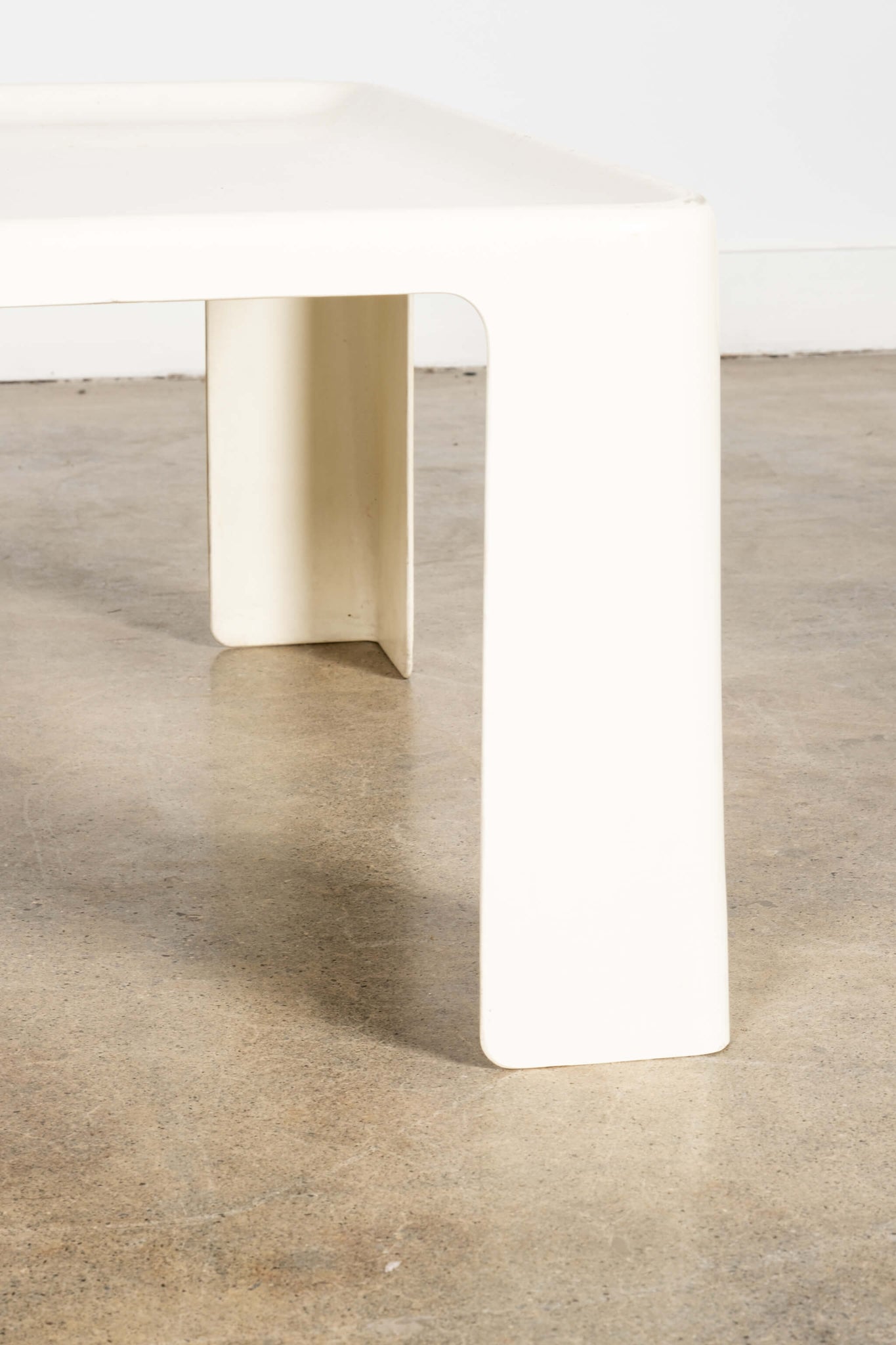 Bonne Choice - White Acrylic Side Table