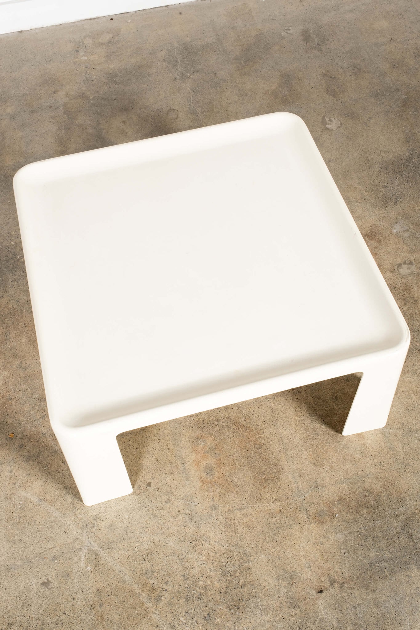 Bonne Choice - White Acrylic Side Table