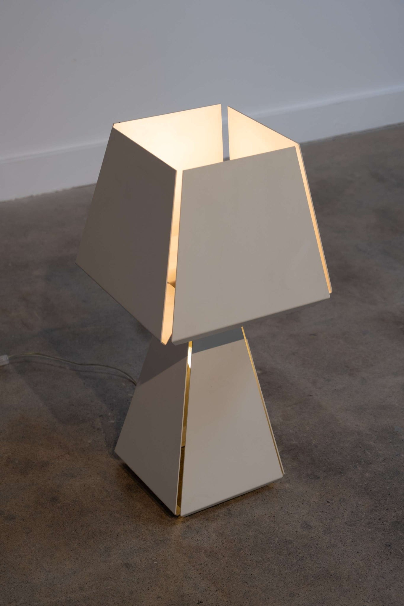 White Powder Coated Table Lamp