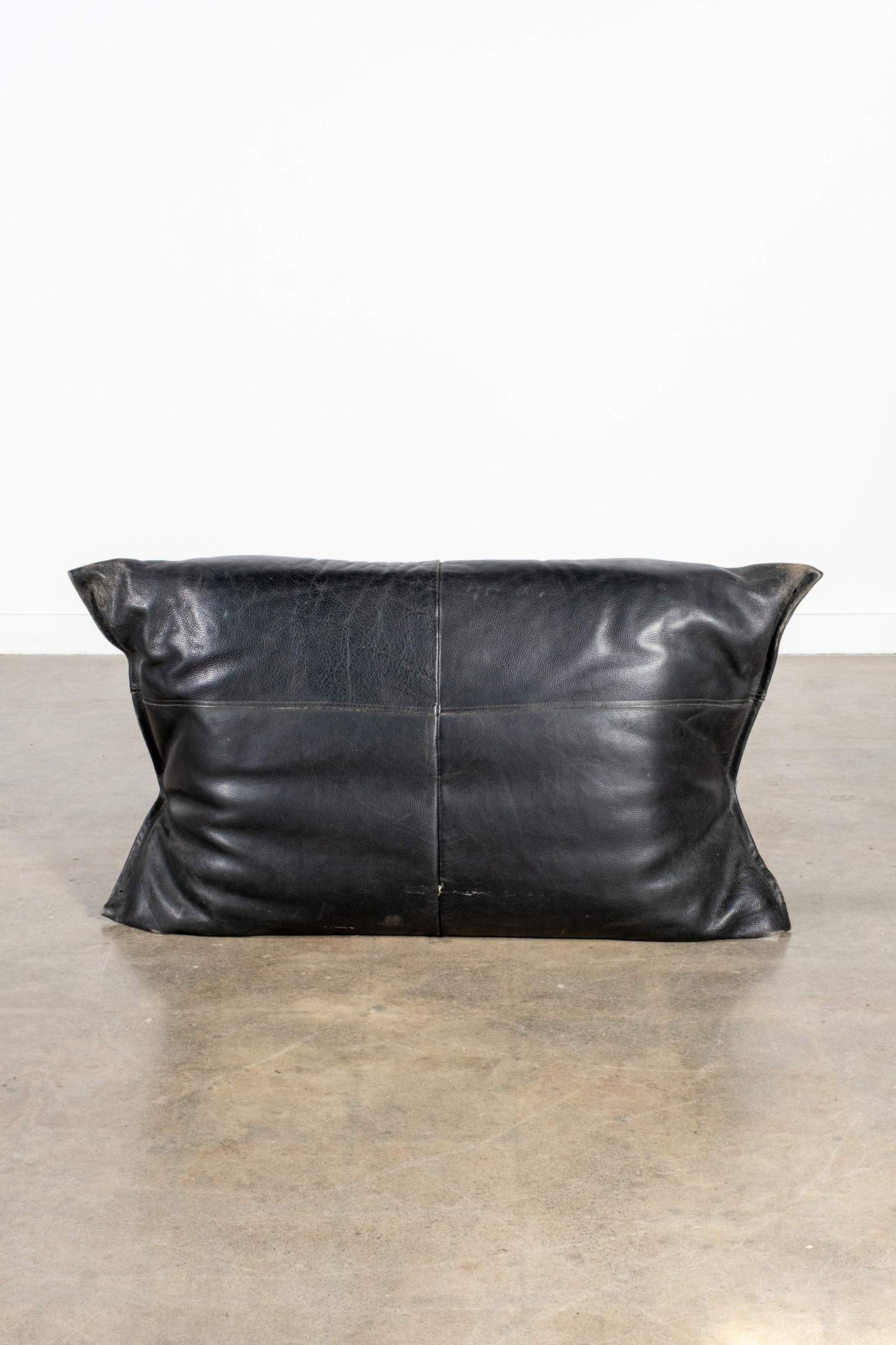 Yoko 1-Seater Lounge Chair, Original Black Leather