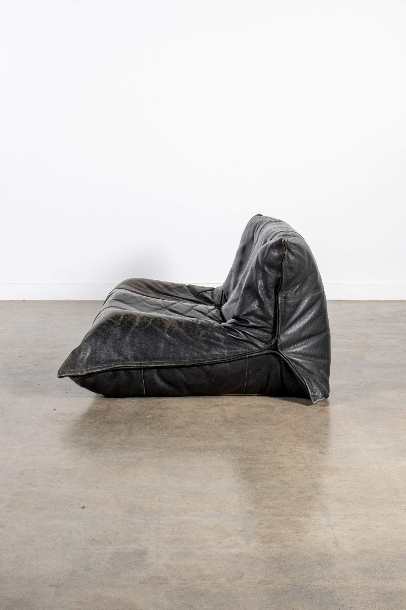 Yoko 2-Seater Sofa, Original Black Leather