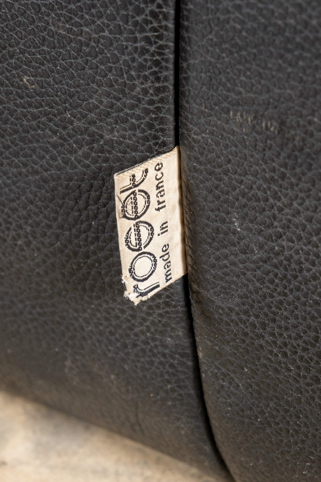 Yoko 2-Seater Sofa, Original Black Leather