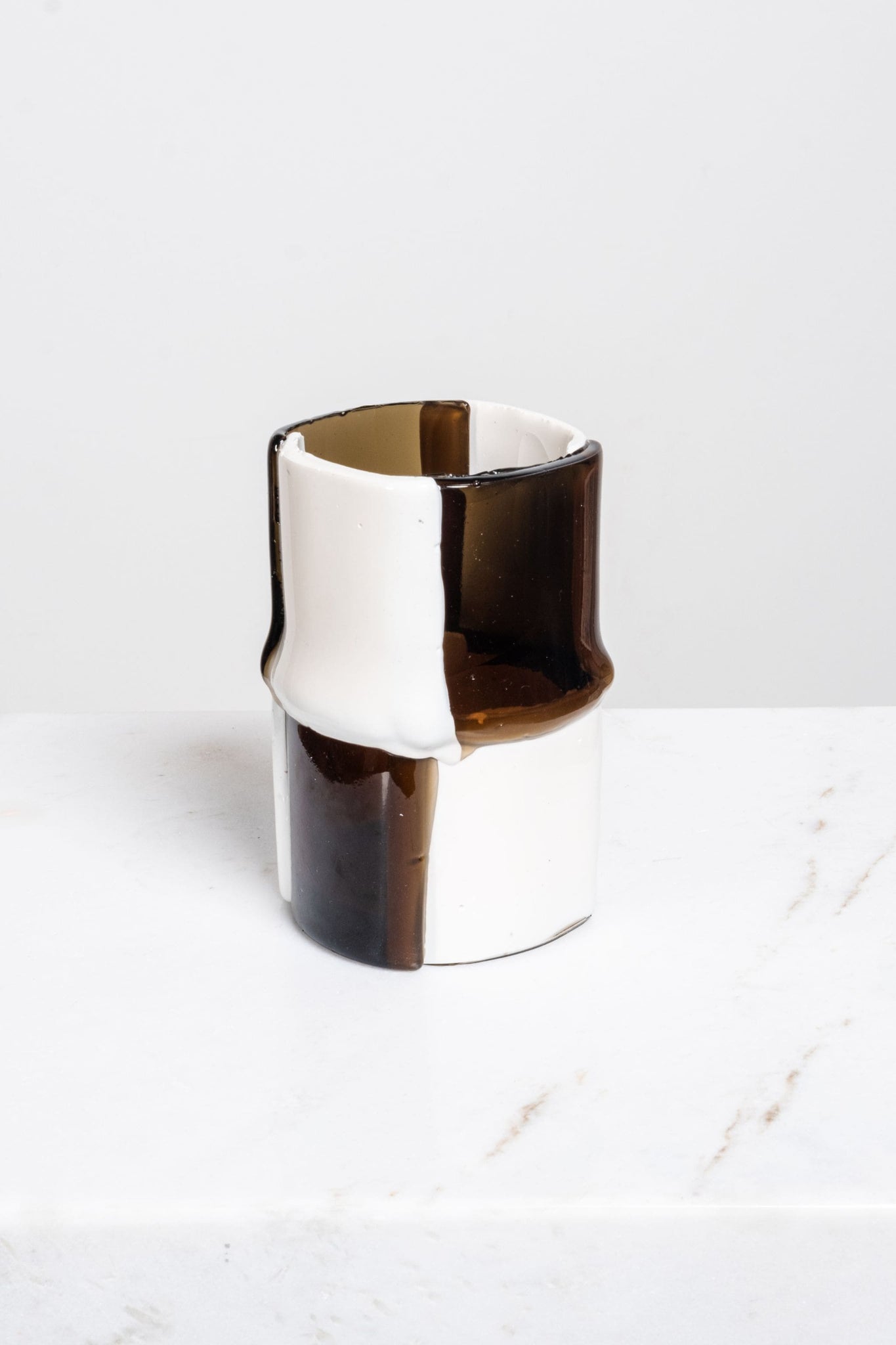 Corsi BAMBOO VASE S Cl dk Grey, Matt White | Bonne Choice