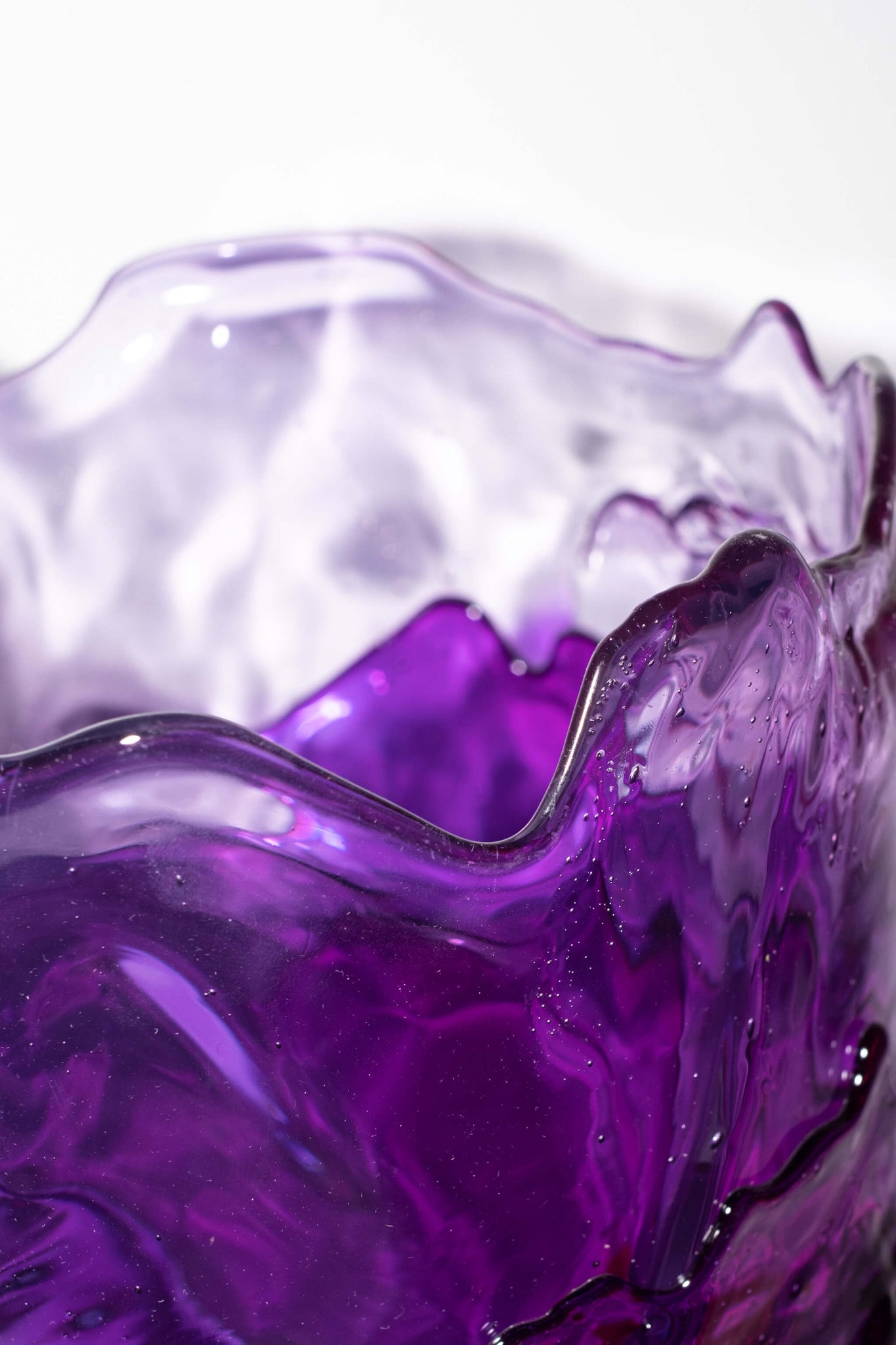 Purple & Green Large Resin Clear Vase by Gaetano Pesce for Fish Design, top detail