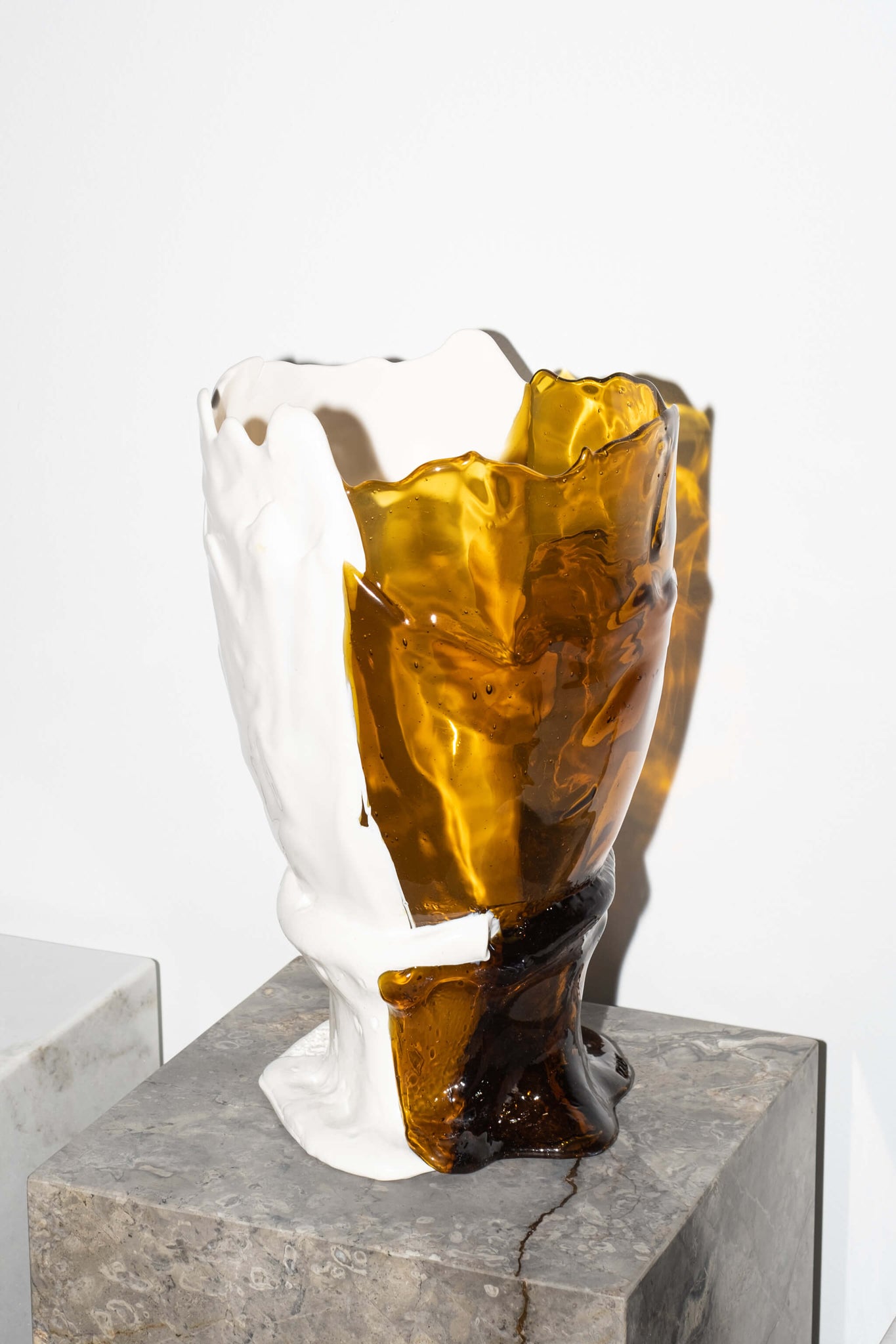 Amber & White Large Resin Twins C Vase by Gaetano Pesce for Fish Design, front angled view