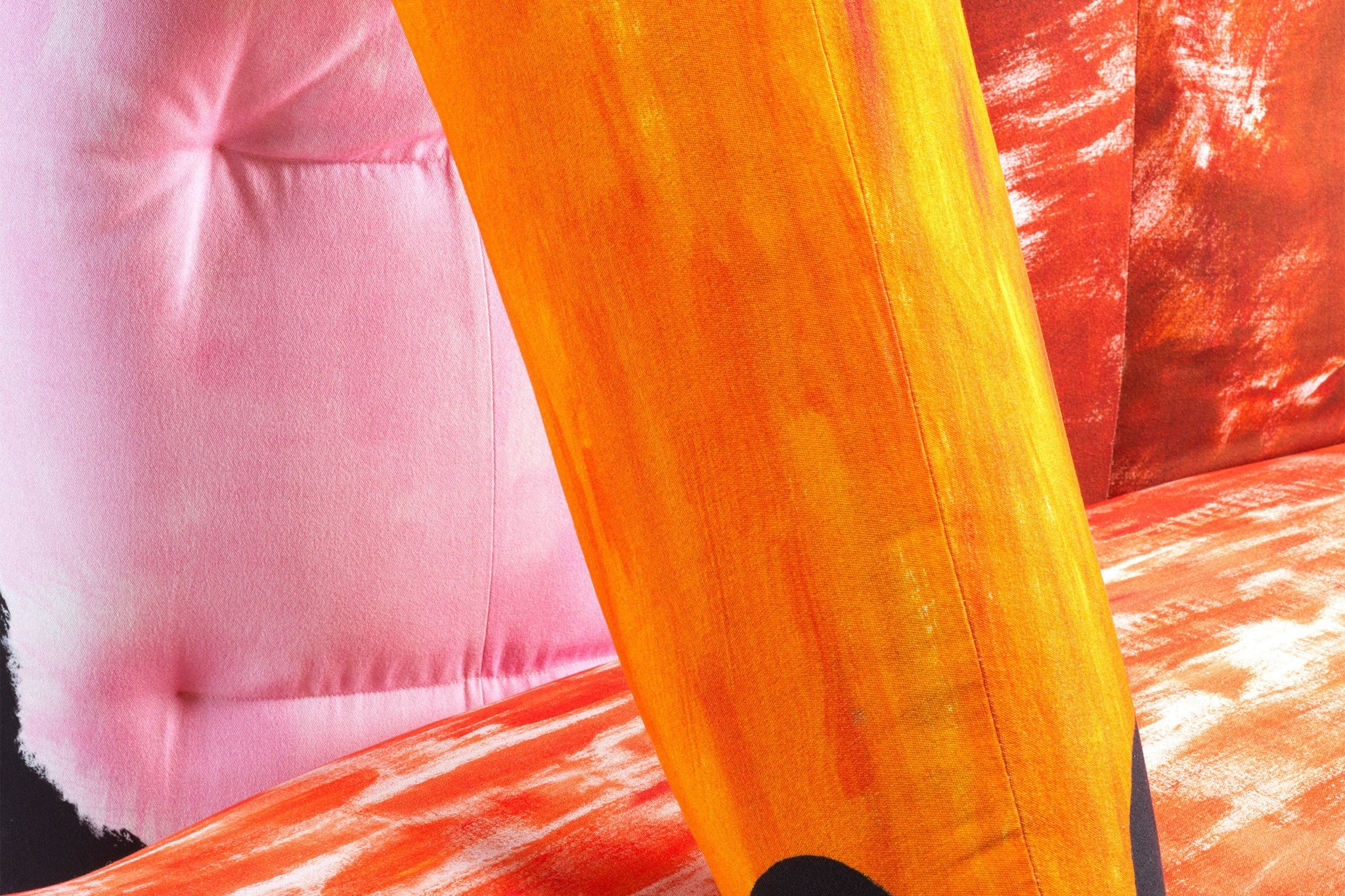 Meritalia Gli Amici Tucano, Orso, Pesce Sofa by Gaetano Pesce | Bonne Choice