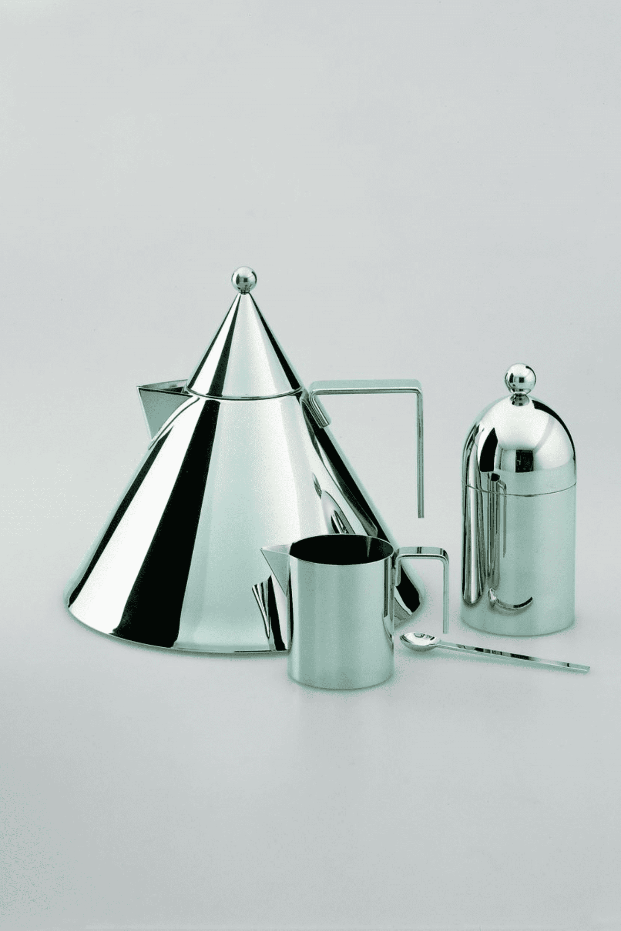 Alessi Il Conico Water Kettle | Bonne Choice Alessi Il Conico Water Kettle | Bonne Choice