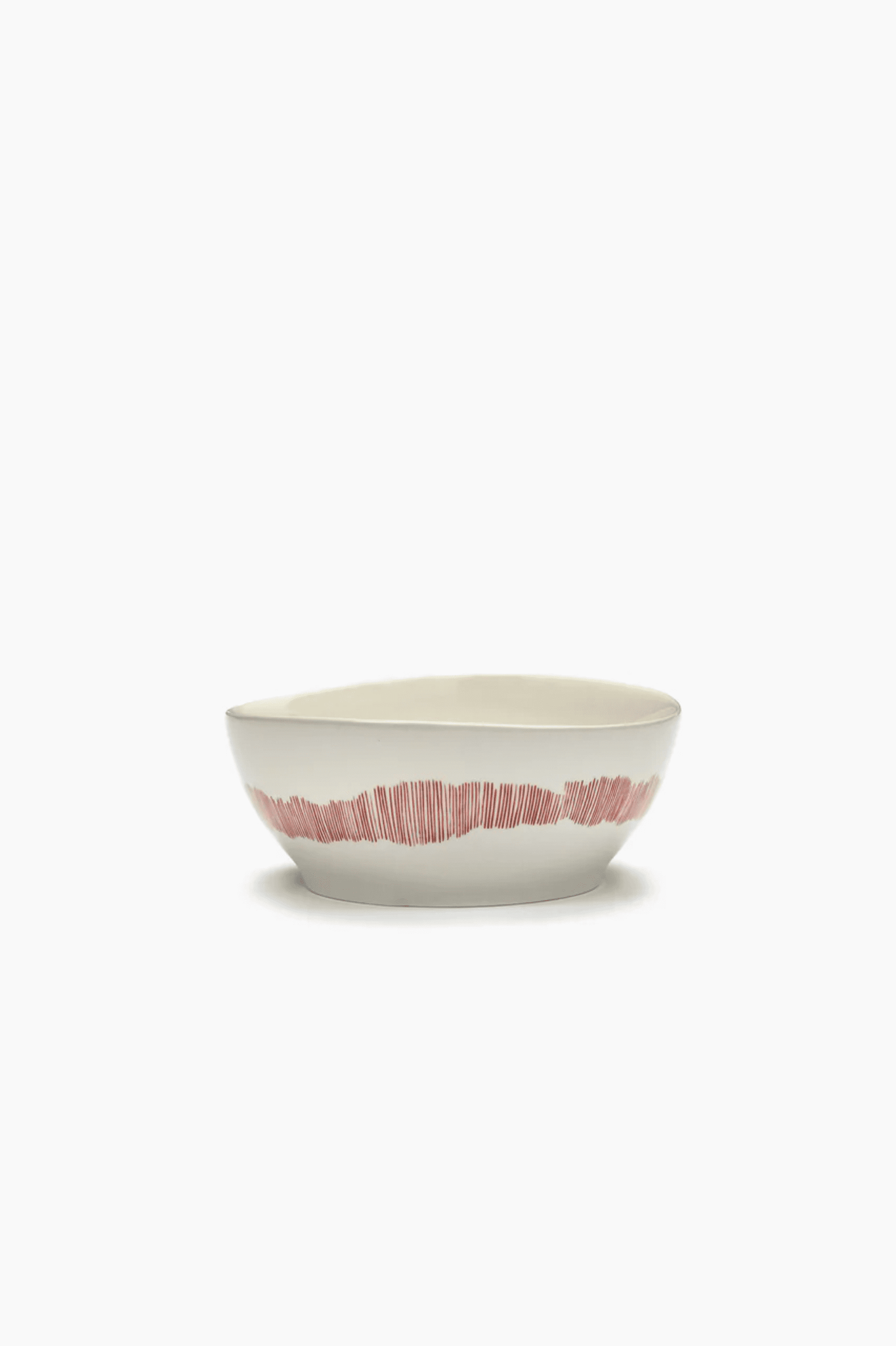 Set of 4 Large Bowls, White Swirl with Red Stripes Ottolenghi Serax, side view
