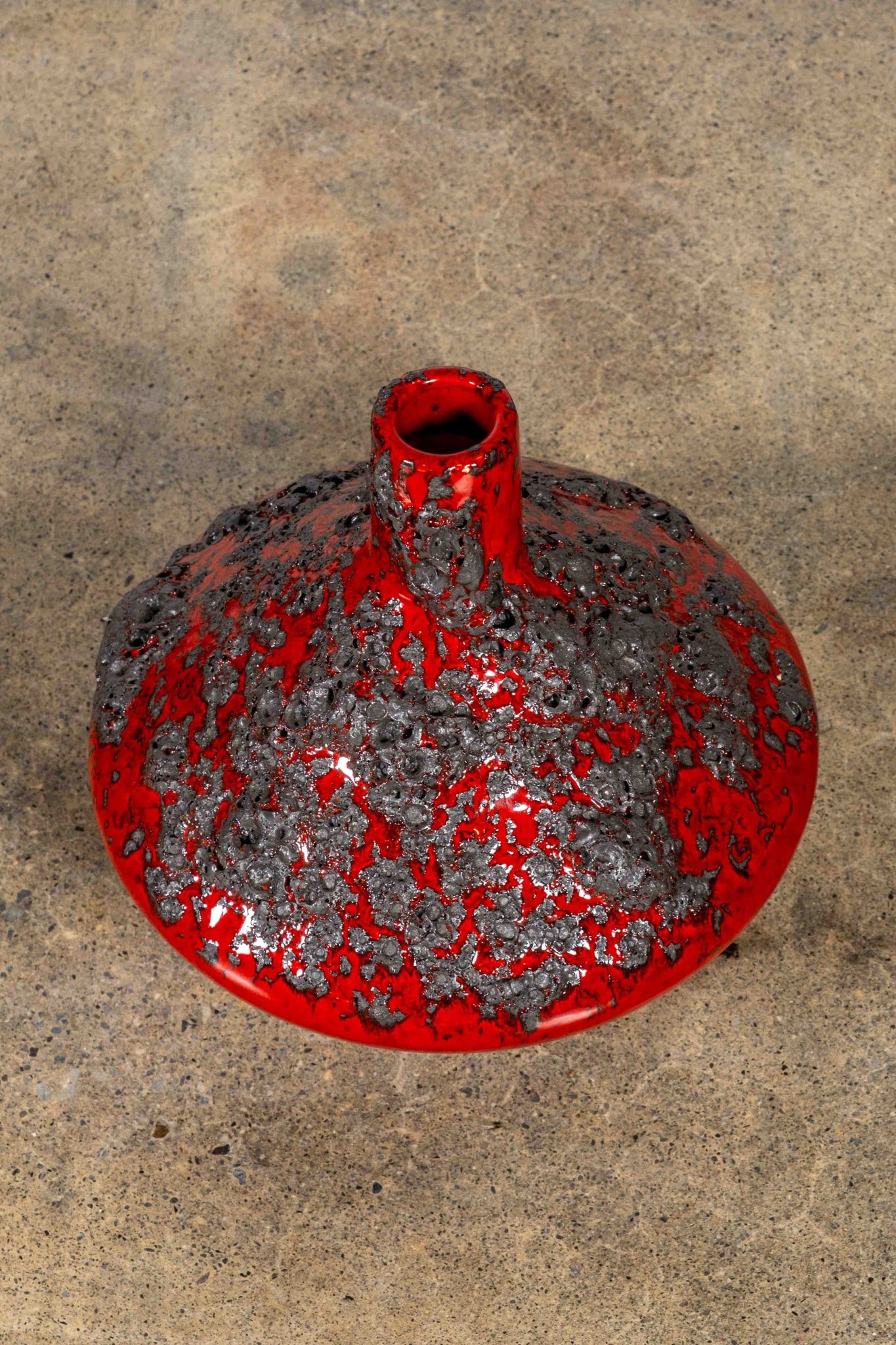 Lava Pottery Vessel, Red | Bonne Choice