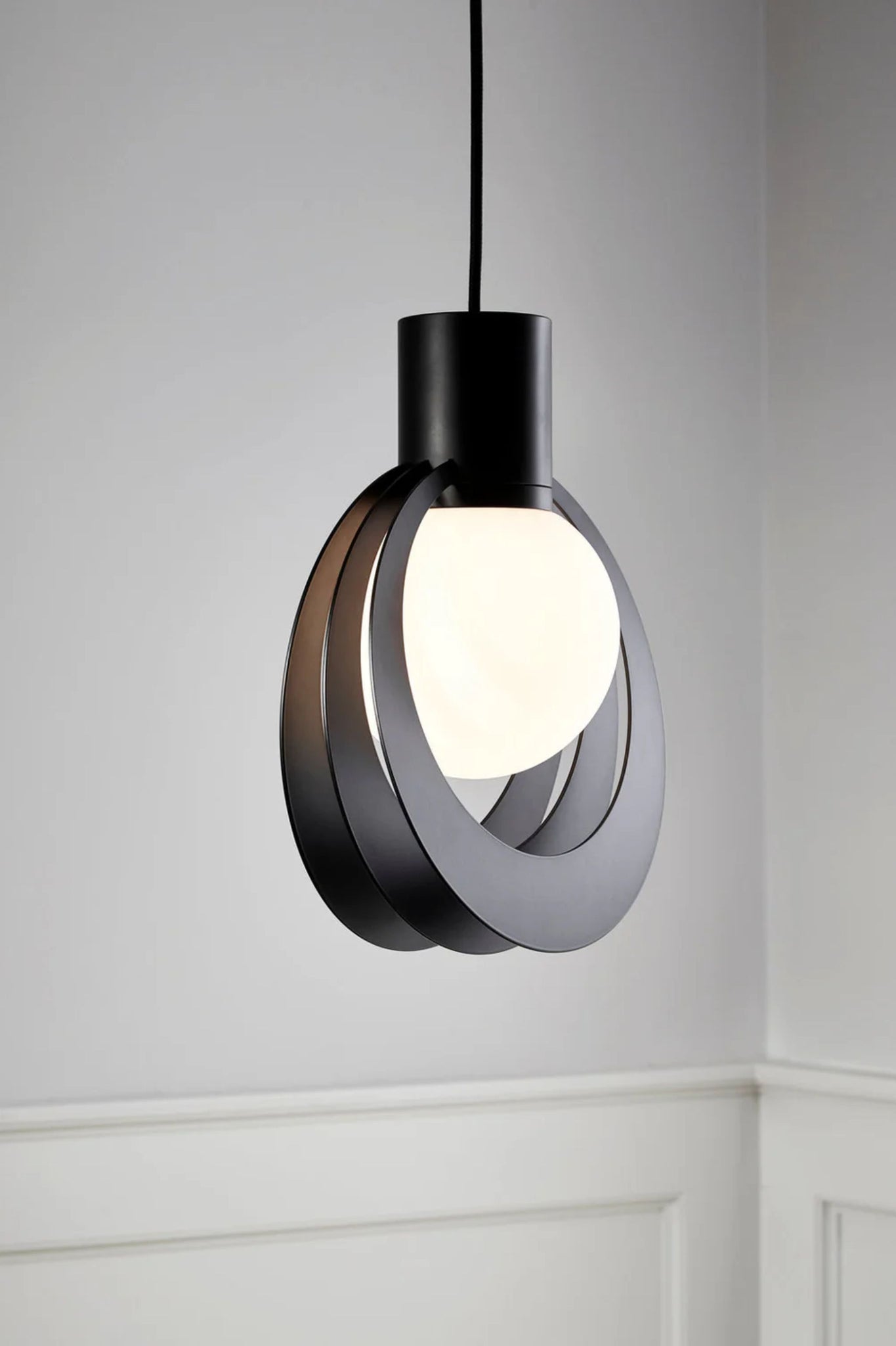 Woud LUNAR Pendant | Bonne Choice