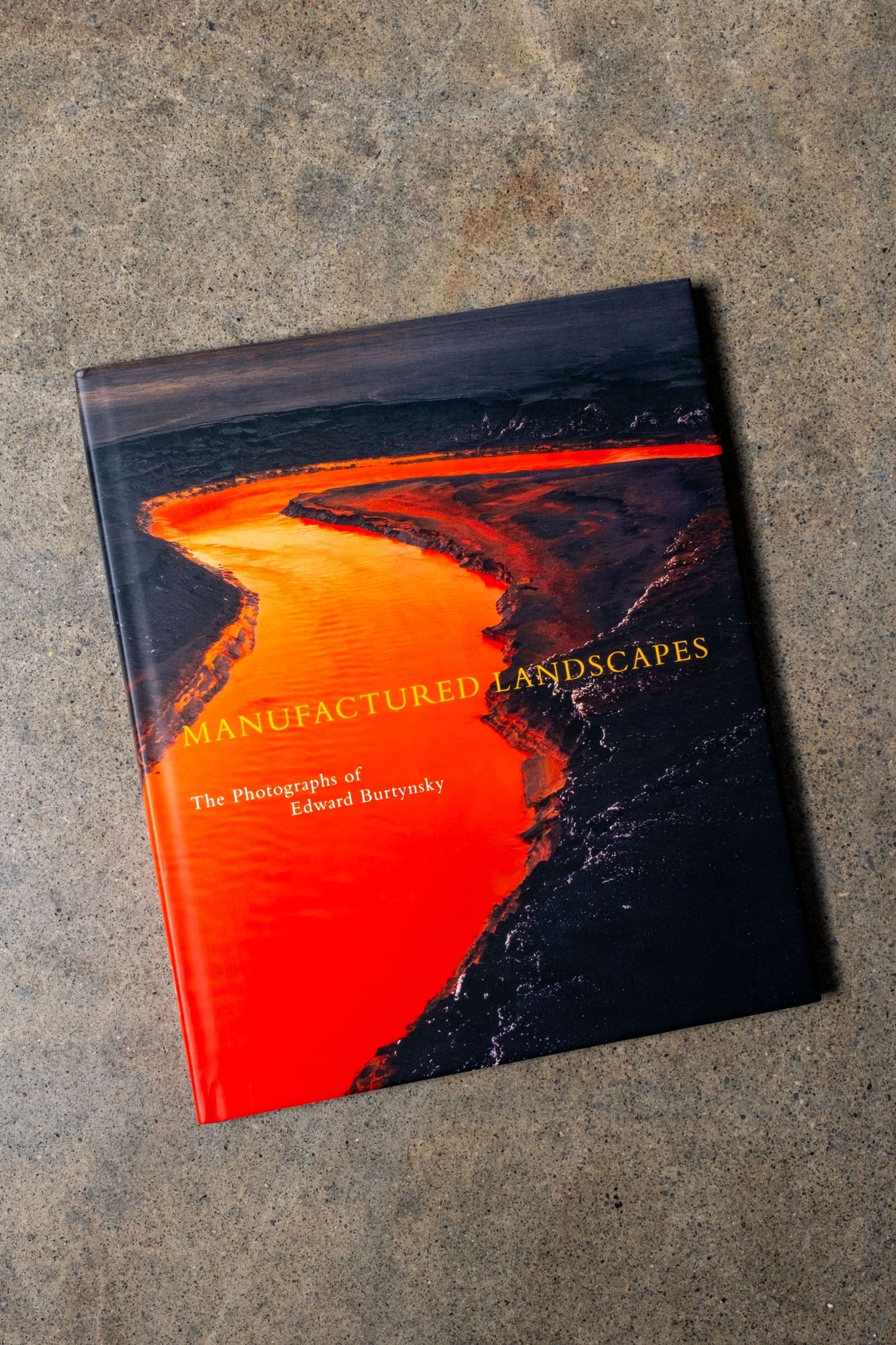 Manufactured Landscapes: The Photographs of Edward Burtynsky | Bonne Choice