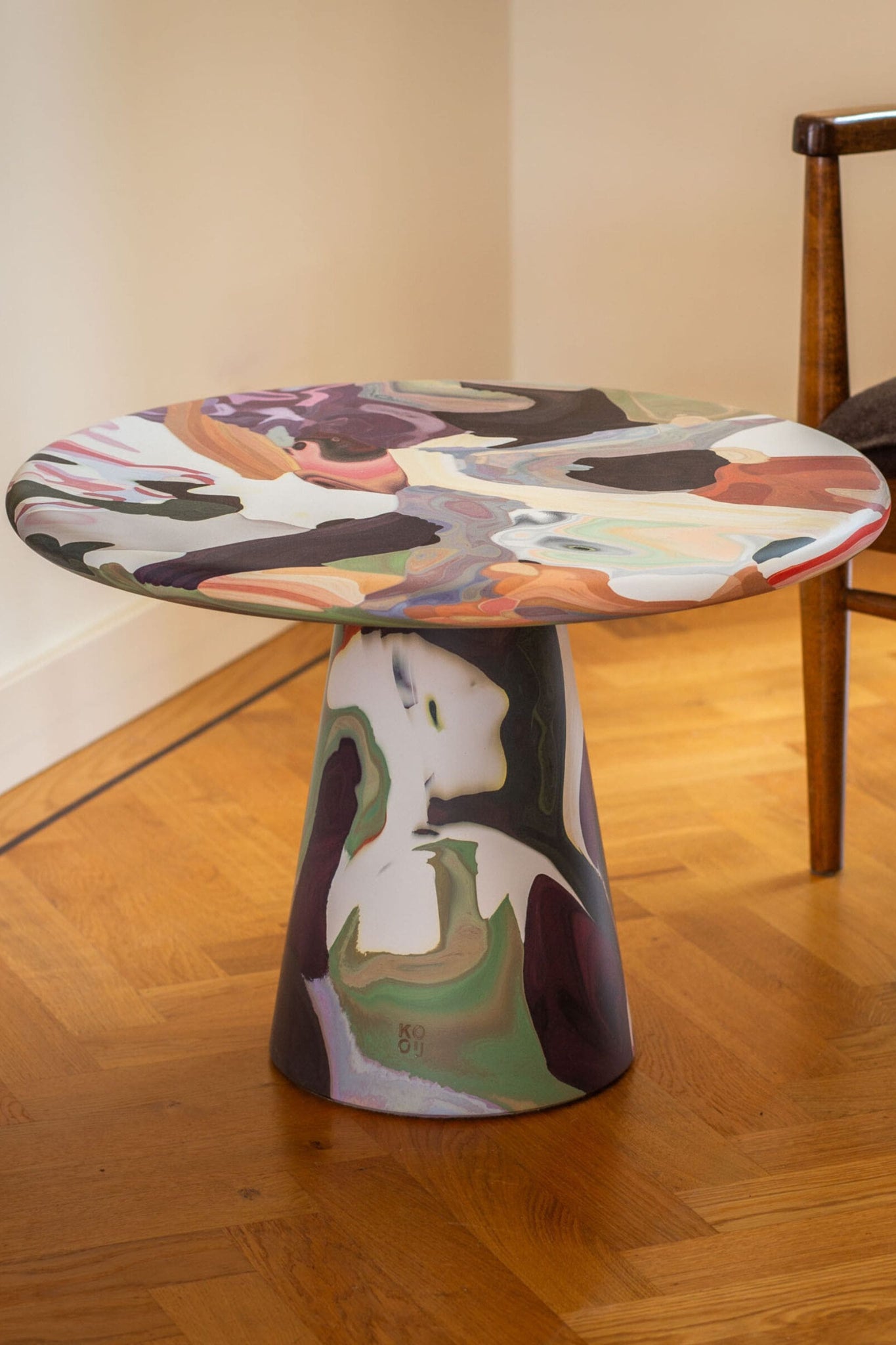 Kooij Meltingpot Round 60 Side Table | Bonne Choice