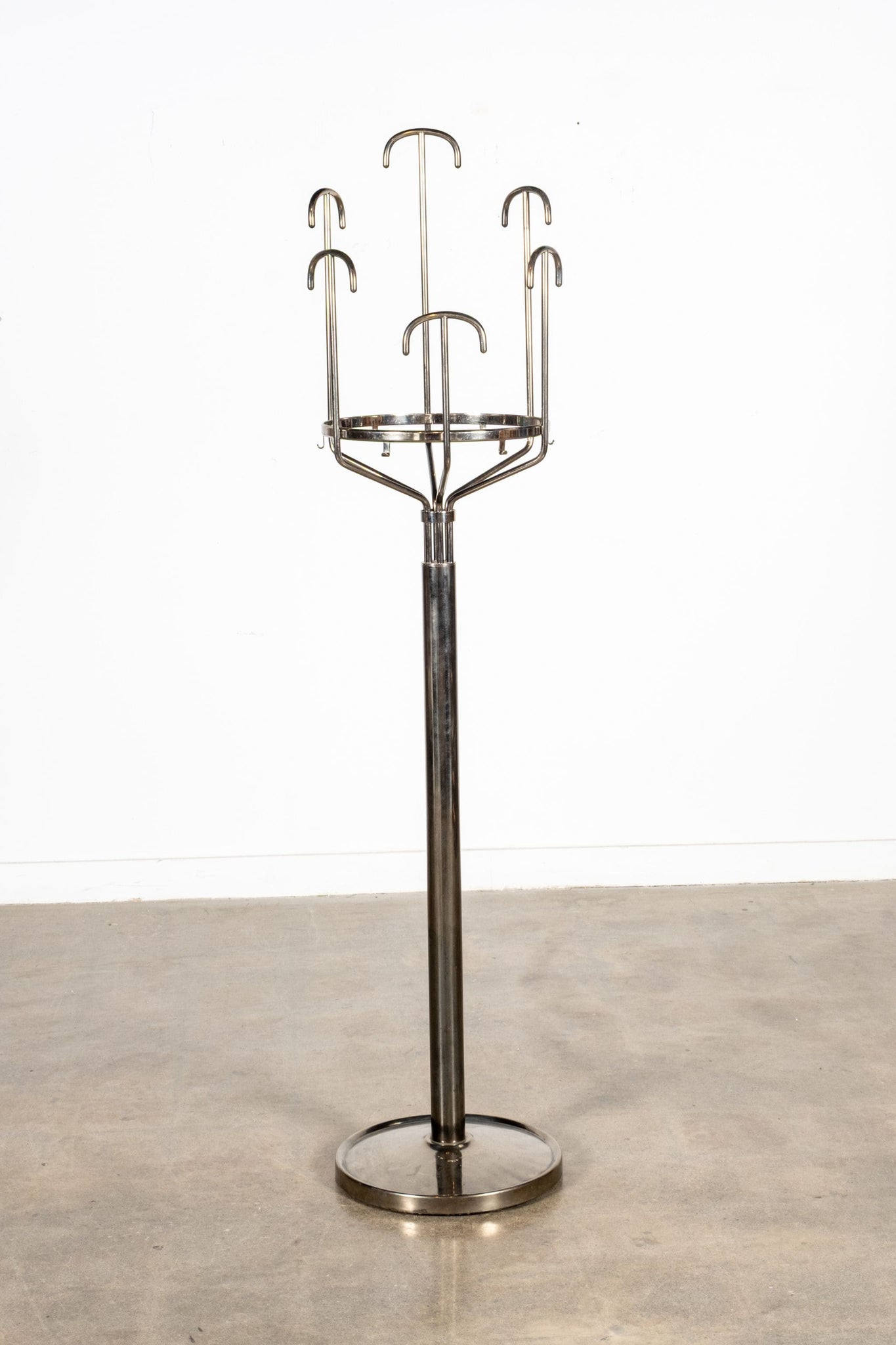 Metal Coat Hanger | Bonne Choice