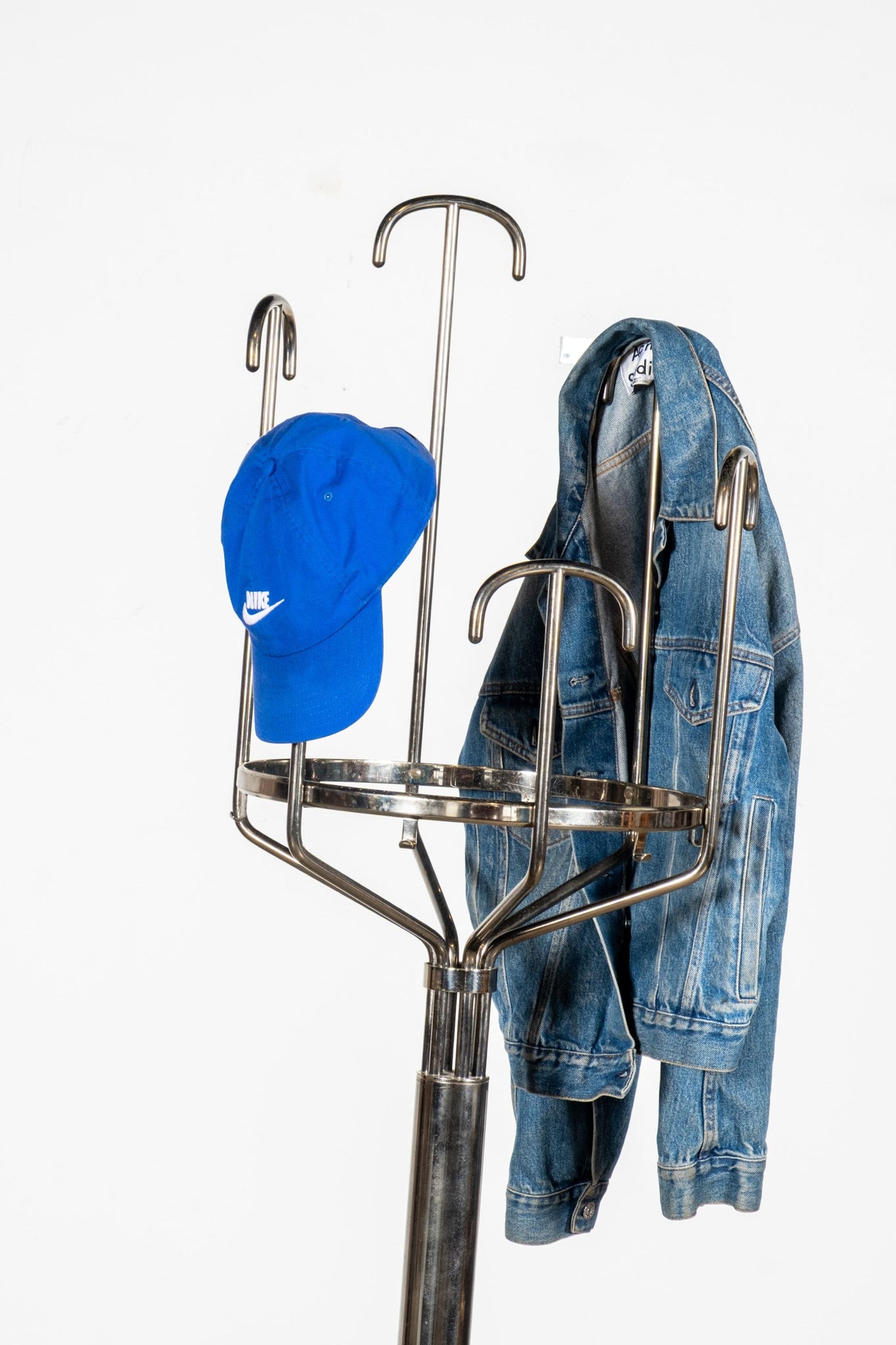 Metal Coat Hanger | Bonne Choice