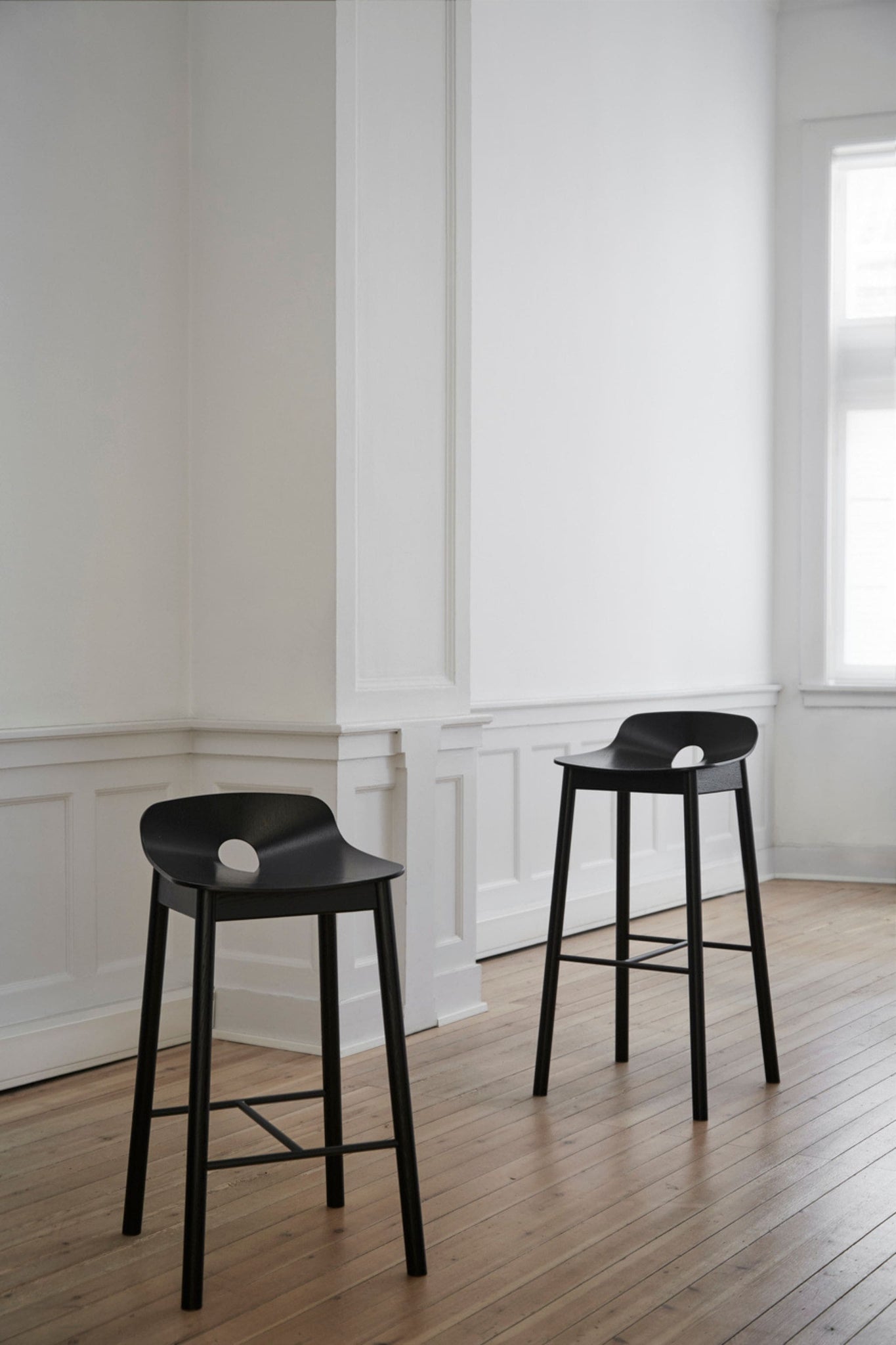 Woud MONO Bar Stool | Bonne Choice