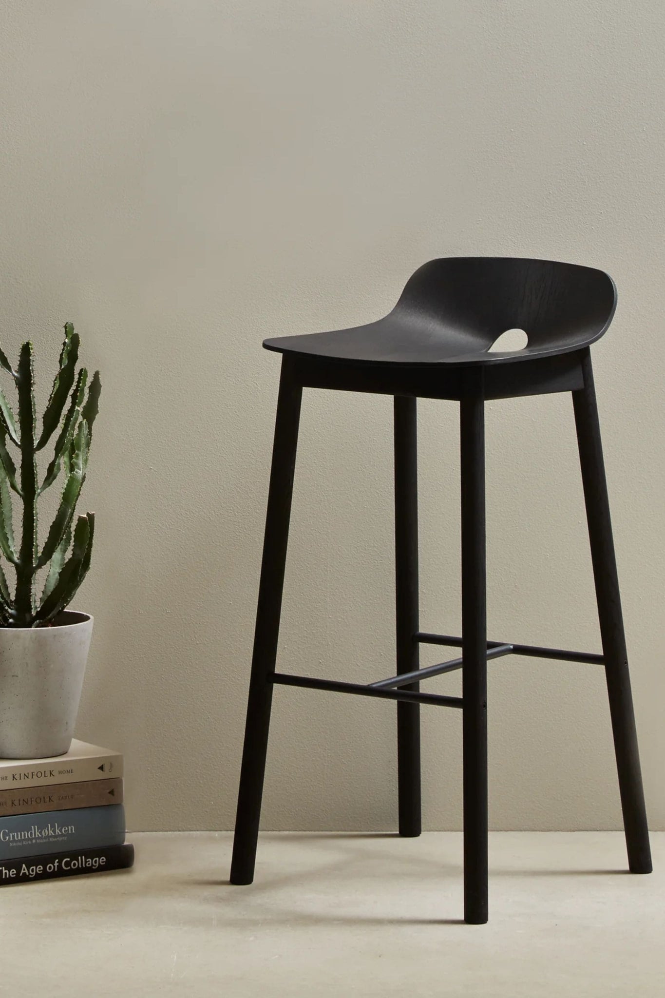 Woud MONO Counter Chair | Bonne Choice