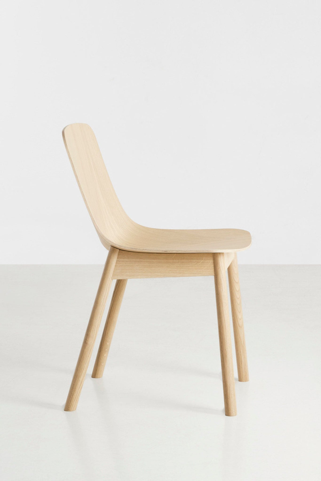 Woud MONO Dining Chair in White Pigmented Oak | Bonne Choice