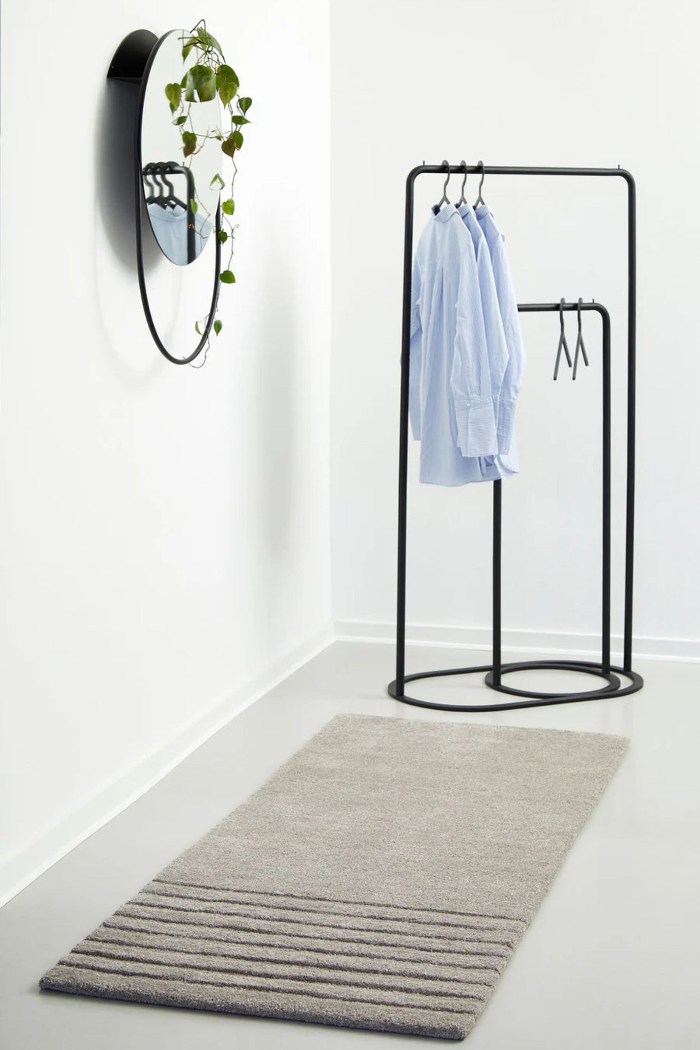 Woud O&O Clothes Rack | Bonne Choice