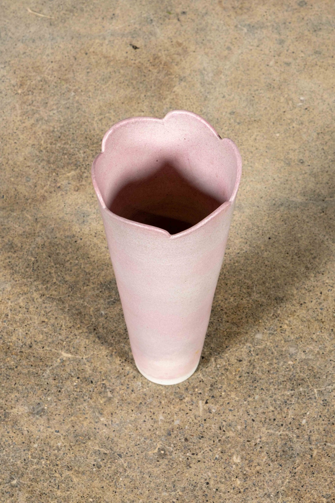 Pink Vase with Scalloped Edges | Bonne Choice