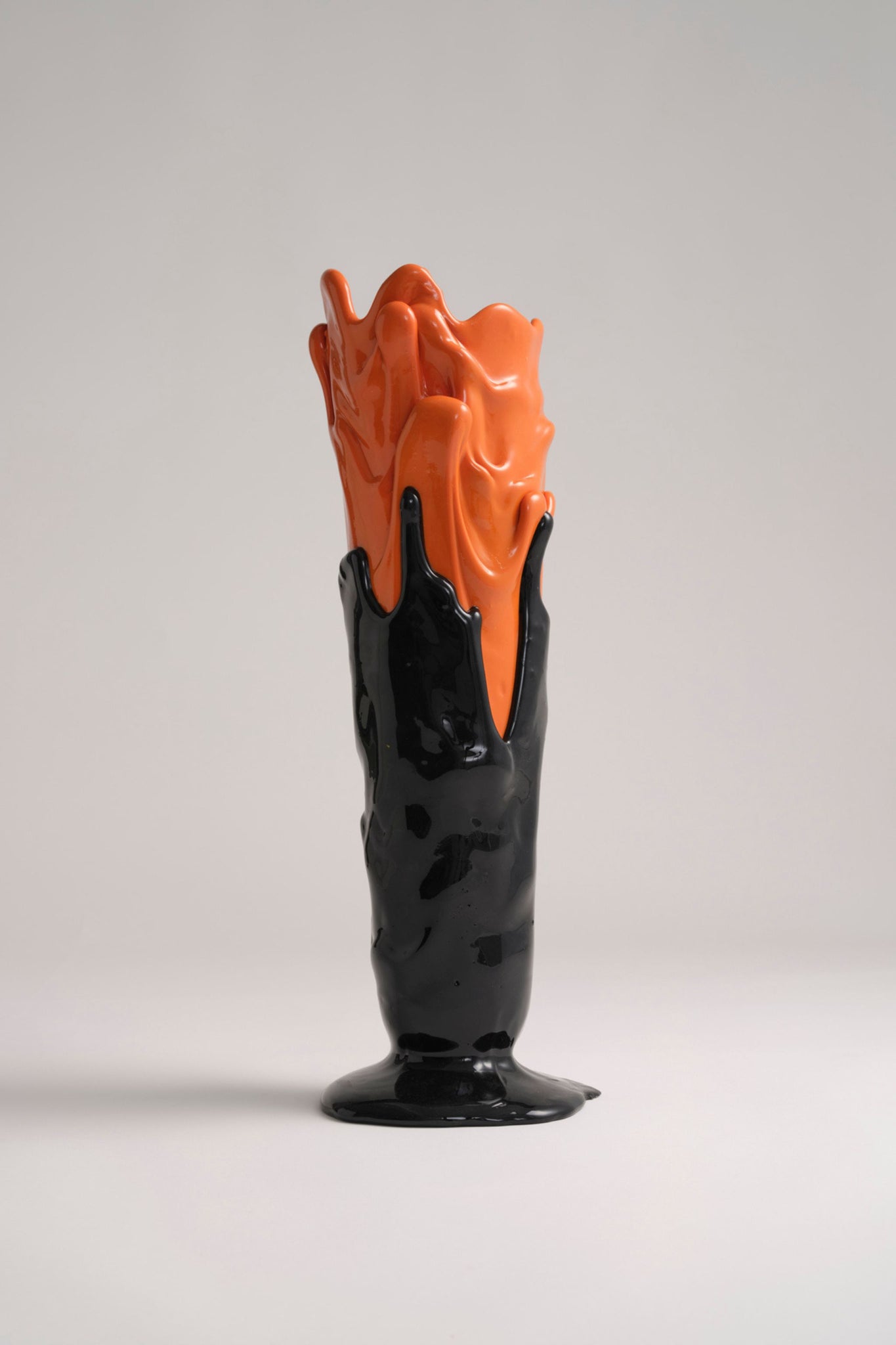 Meritalia "Edizioni del Pesce" Tall Vase  / Black and Orange | Bonne Choice