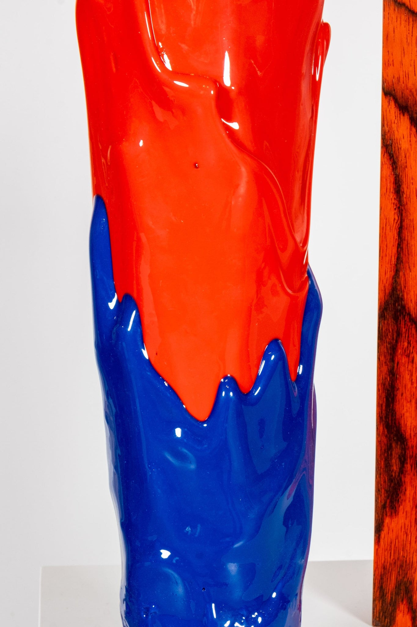 Meritalia "Edizioni del Pesce" Tall Vase  / Blue and Red | Bonne Choice