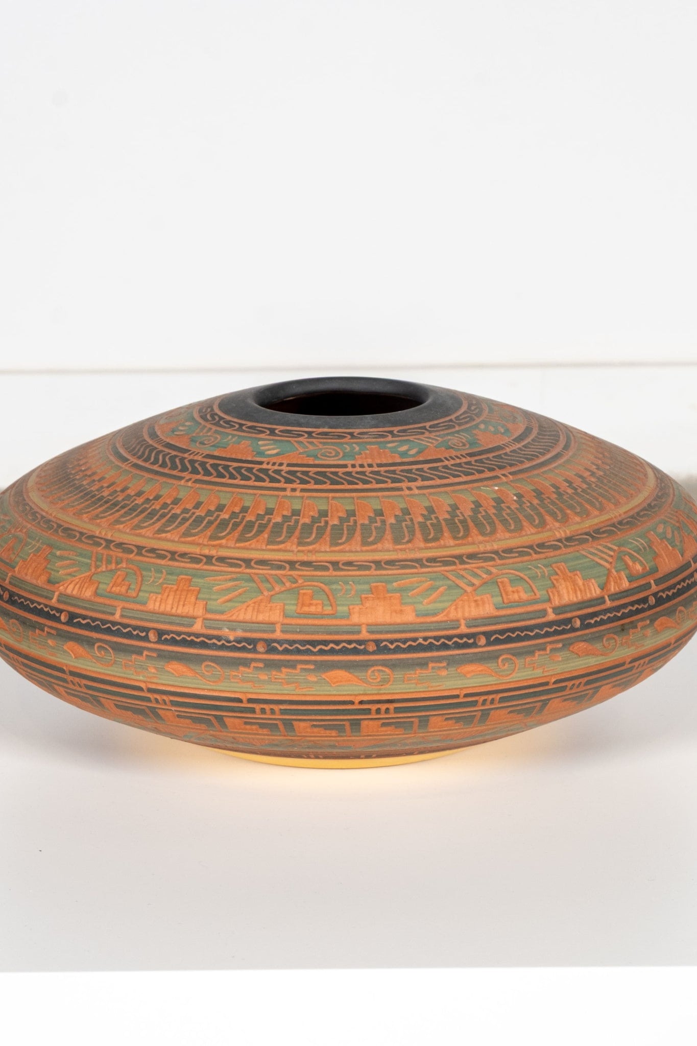 Unglazed Carved Bowl 4 | Bonne Choice